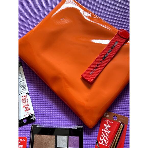 New Makeup Lot Revlon X Megan Thee Stallion Mascara, eyeliner, eyeshadow & more - Picture 4 of 5